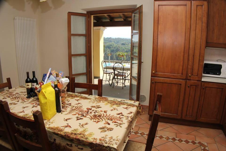 Residence Il Vigneto ラーリ エクステリア 写真